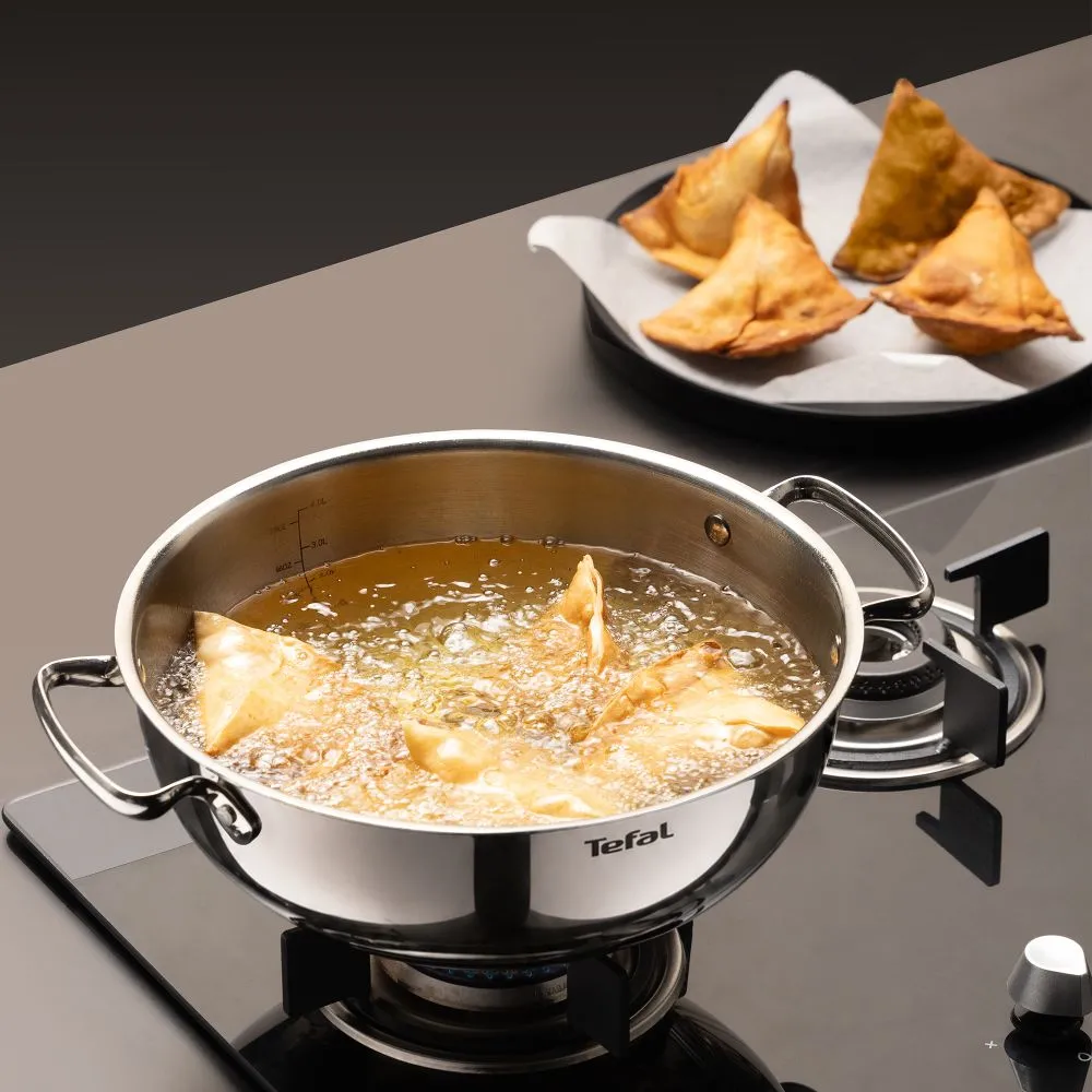 Intensium Tri-Ply Stainless Steel Deep Kadai 28 cm With Glass Lid