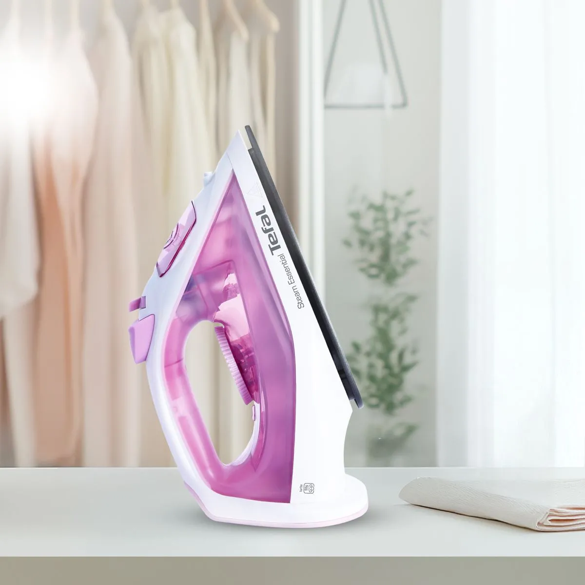 Tefal Steam Essential Iron